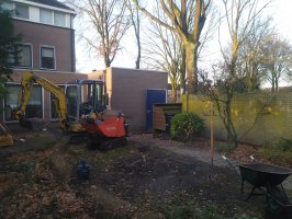Aanleg achtertuin cortenstaal / buitenkeuken / schutting Fransebaan Eindhoven