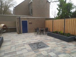 Aanleg achtertuin cortenstaal / buitenkeuken / schutting Fransebaan Eindhoven