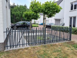 Hekwerk montage met aanplanten