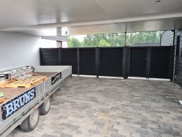 Hekwerk montage met aanplanten