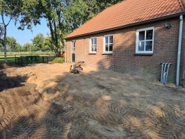 Aanleg achtertuin / bestrating Borkel en Schaft