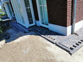 Keramische tegels icm gebakken klinkers Dommelen
