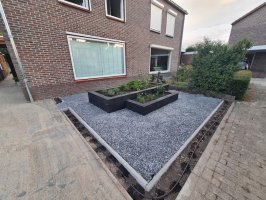 Aanleg voor en achtertuin Westerhoven